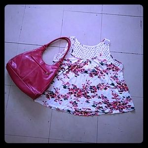 Robin's Nest Maternity Top